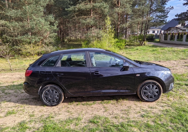 Seat Ibiza cena 18500 przebieg: 156640, rok produkcji 2010 z Tuchola małe 254